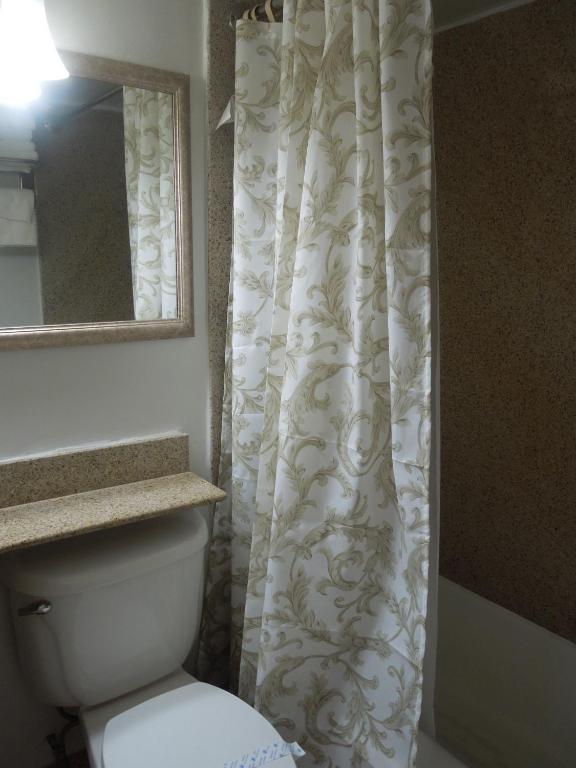 Seahawk Motel 2*